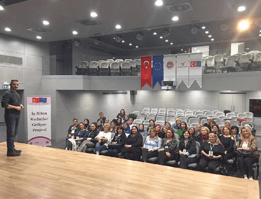 İş Bilen Kadınlar Geliyor Projesi