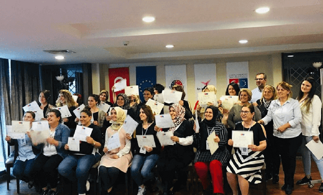 İş Bilen Kadınlar Geliyor Projesi