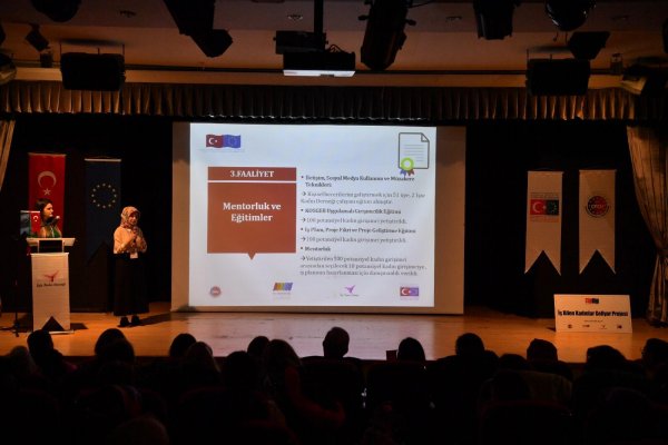 İş Bilen Kadınlar Geliyor Projesi Açılış Toplantısı