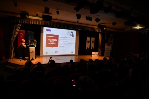 İş Bilen Kadınlar Geliyor Projesi Açılış Toplantısı